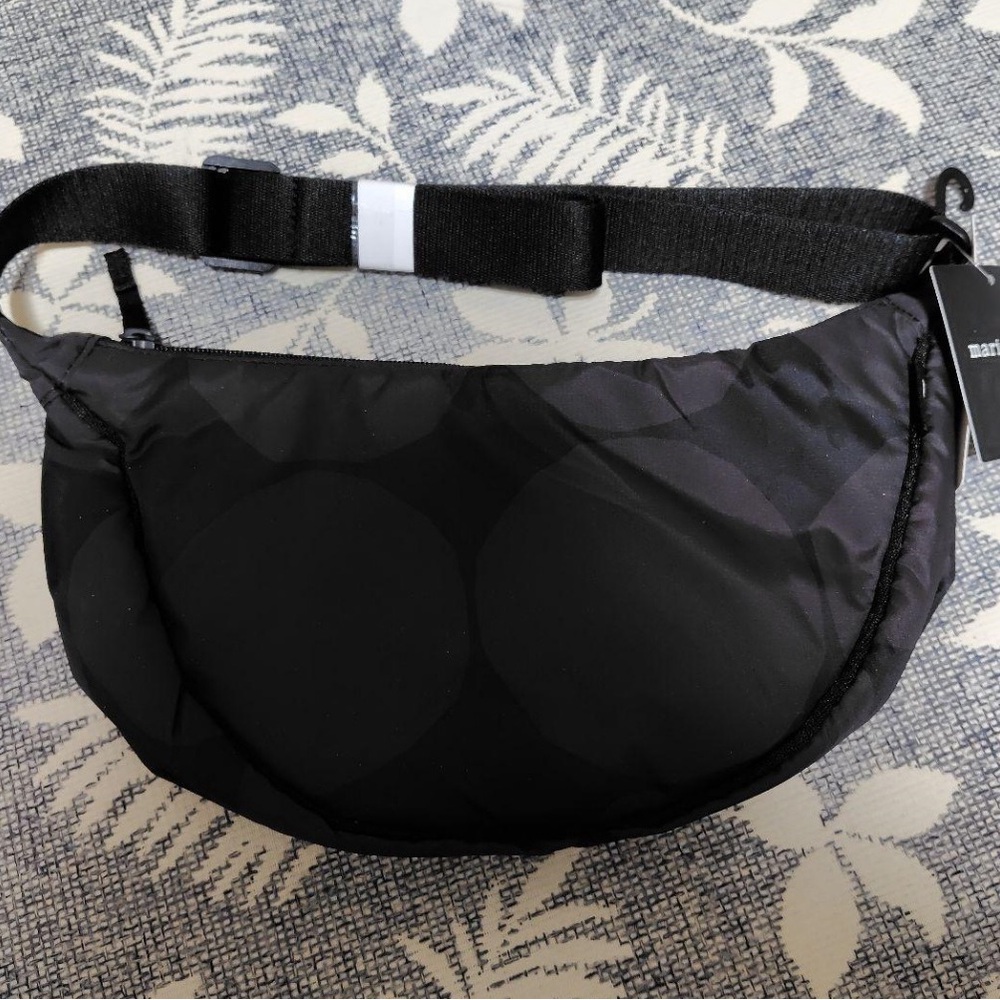 Black Circle-Pattern Belt Bag - image 1